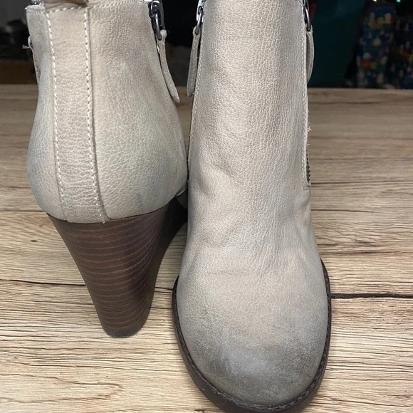CASLON Wesley Wedge Booties size 7 - Picture 5 of 13
